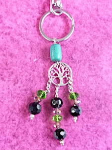 Schlüsselanhänger Yggdrasil Baum des Lebens türkis-grün-schwarze Perlen